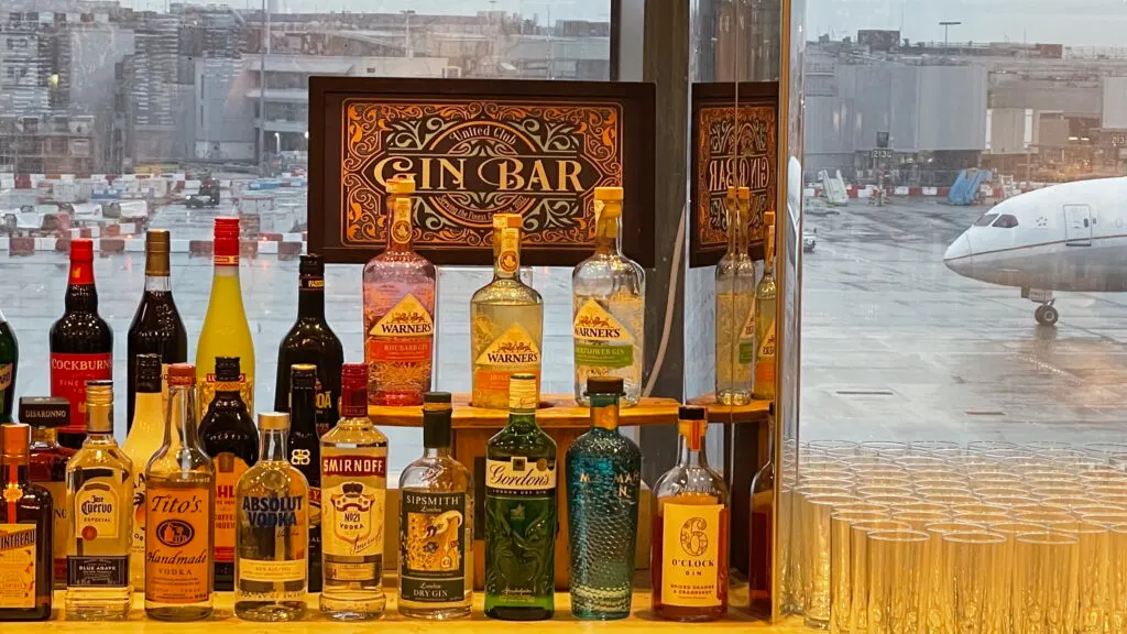 United Club Gin Bar, London Heathrow